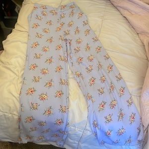 F21 Small floral comfy pants